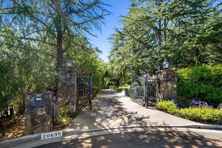 20695 Rice Court, Saratoga, California 95070