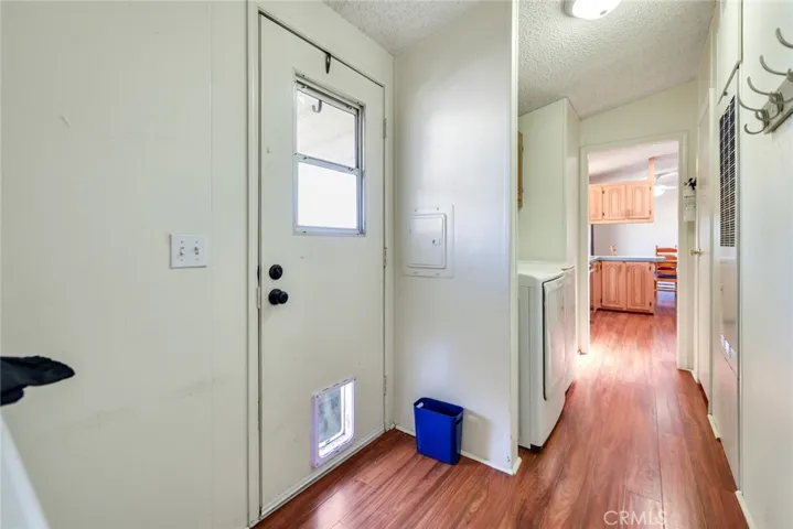 Seperate entry into the mudroom/laundry room