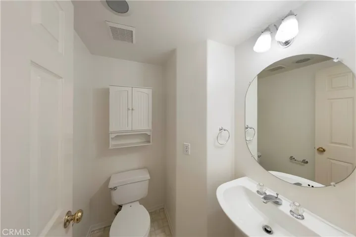 252 California Court, Mission Viejo, California 92692