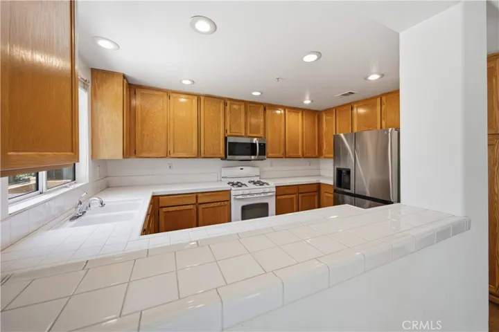 252 California Court, Mission Viejo, California 92692
