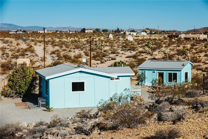 2432 Hilltop, Joshua Tree, California 92252