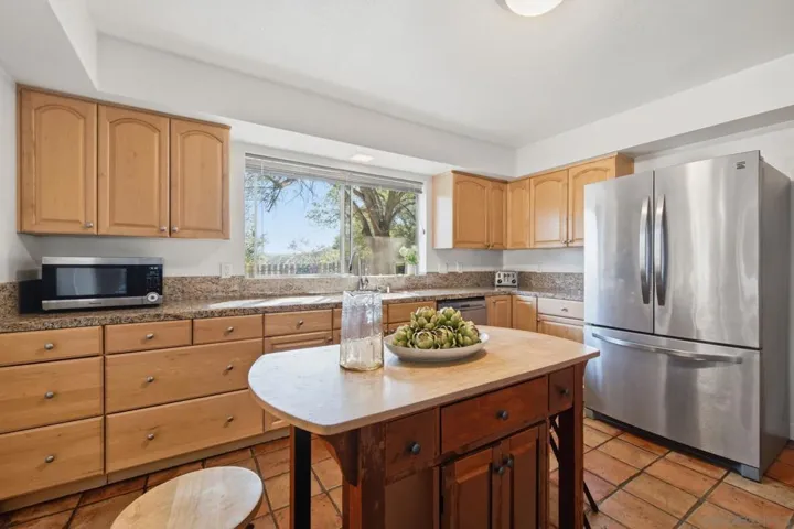 11248 Calle Oro Verde, Valley Center, California 92082