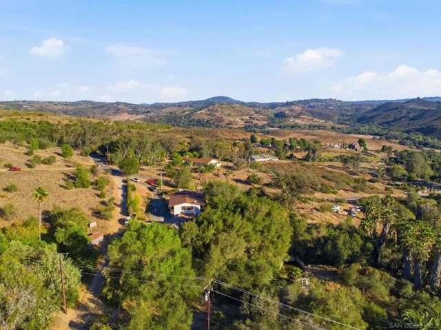 11248 Calle Oro Verde, Valley Center, California 92082