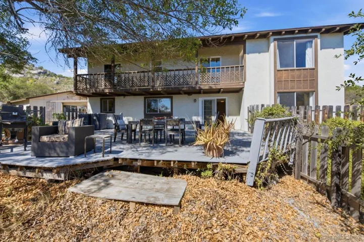 11248 Calle Oro Verde, Valley Center, California 92082