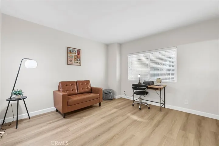Second bedroom.