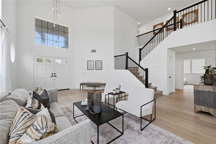 43 High, Laguna Niguel, California 92677