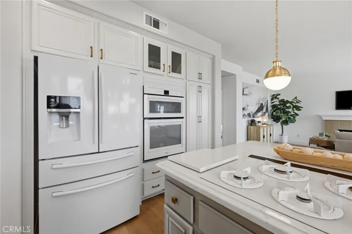 43 High, Laguna Niguel, California 92677
