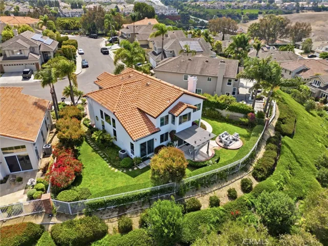 43 High, Laguna Niguel, California 92677