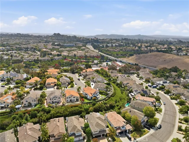 43 High, Laguna Niguel, California 92677
