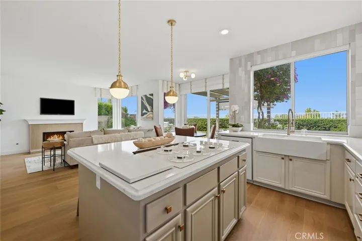 43 High, Laguna Niguel, California 92677