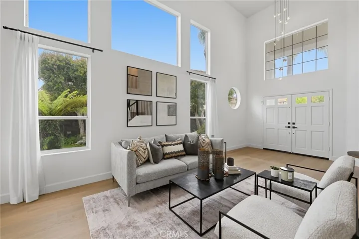 43 High, Laguna Niguel, California 92677