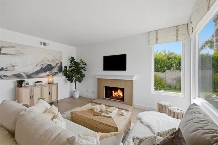 43 High, Laguna Niguel, California 92677