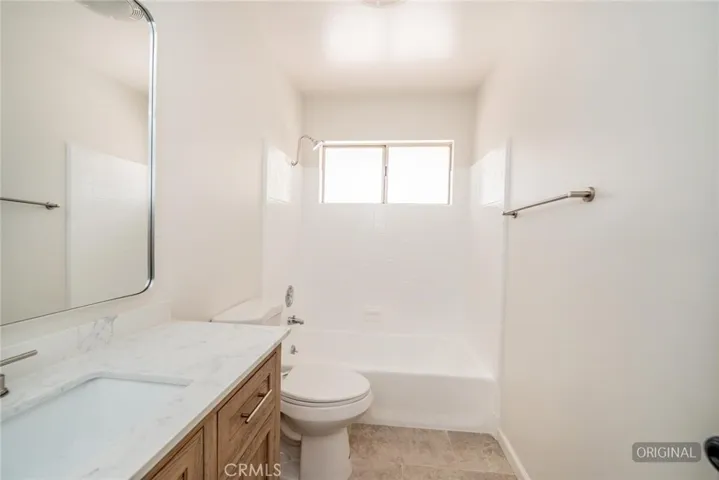 9960 Cottonwood Avenue, Hesperia, California 92345