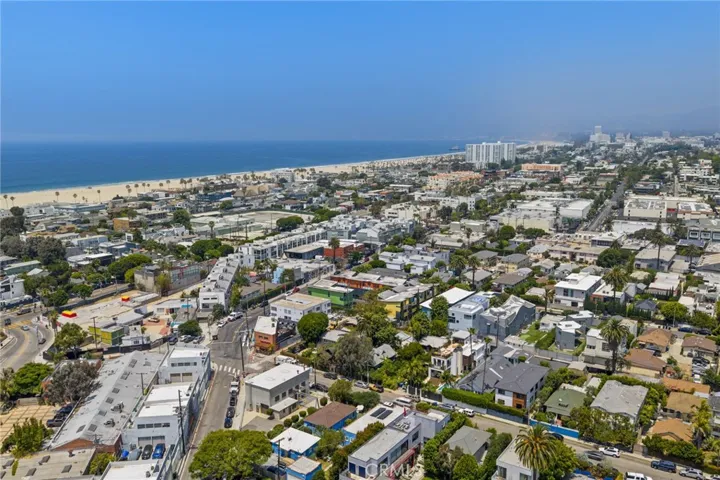 331 Brooks Avenue 1, Venice, California 90291