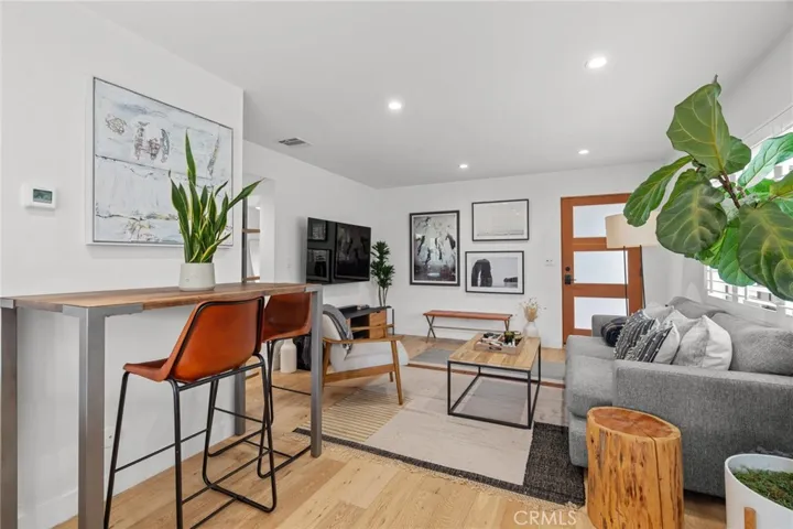331 Brooks Avenue 1, Venice, California 90291