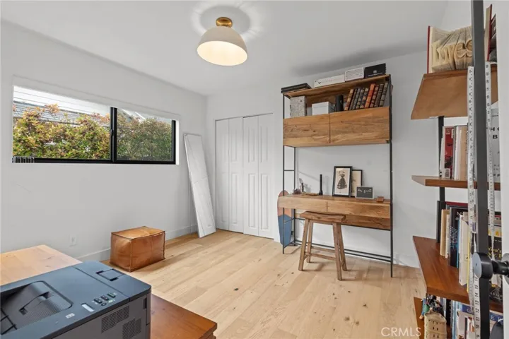 331 Brooks Avenue 1, Venice, California 90291