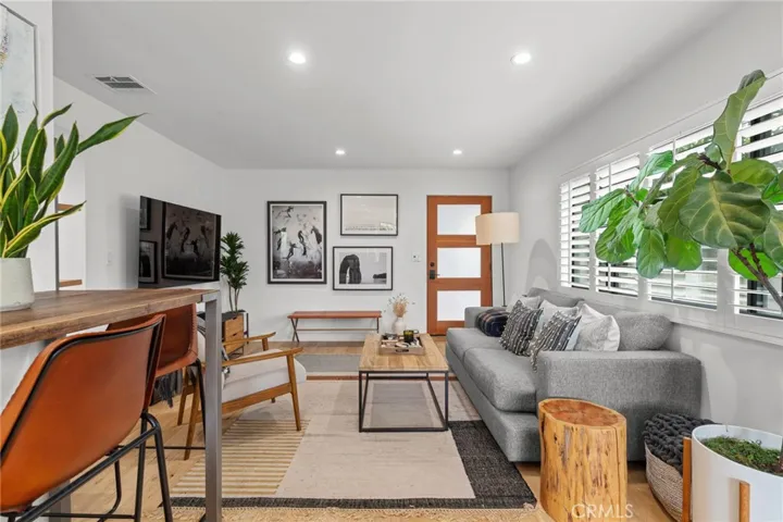 331 Brooks Avenue 1, Venice, California 90291