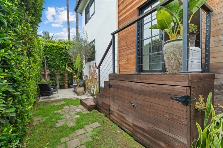 331 Brooks Avenue 1, Venice, California 90291