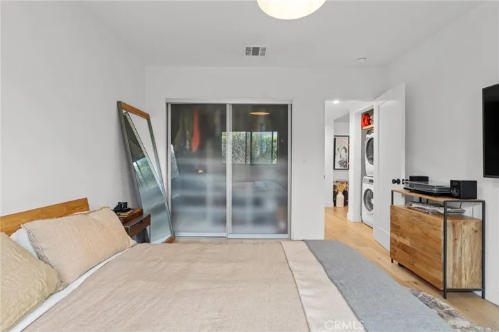 331 Brooks Avenue 1, Venice, California 90291