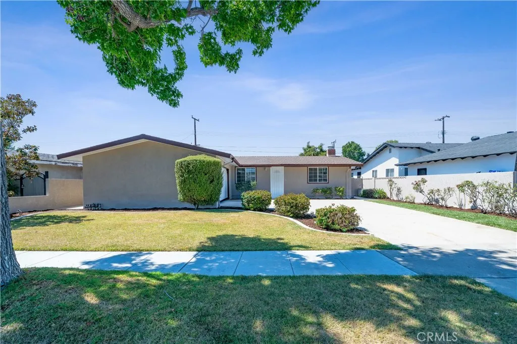 2003 W Willow Avenue, Orange, California 92868 — photo 4