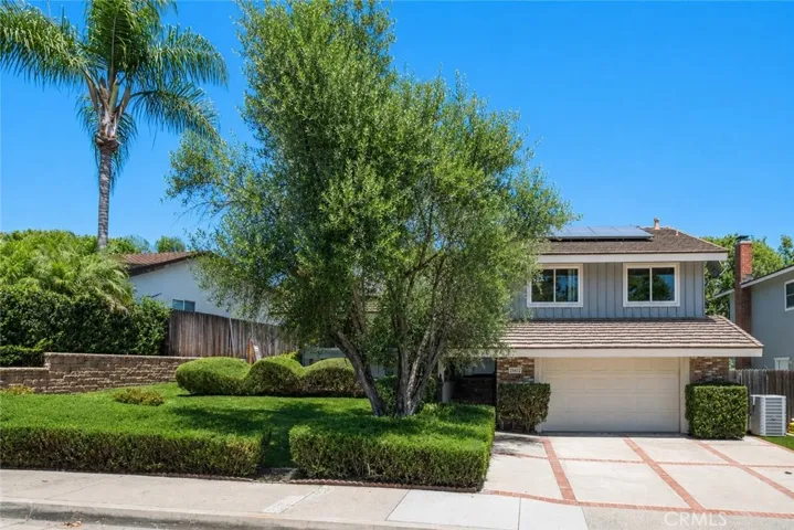 25472 Chrisanta, Mission Viejo, California 92691