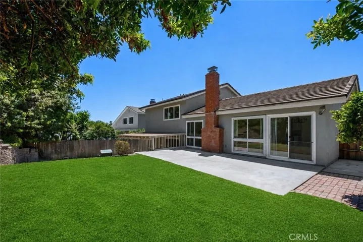Upper yard area