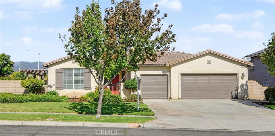 2426 Mary Clare, Corona, California 92882