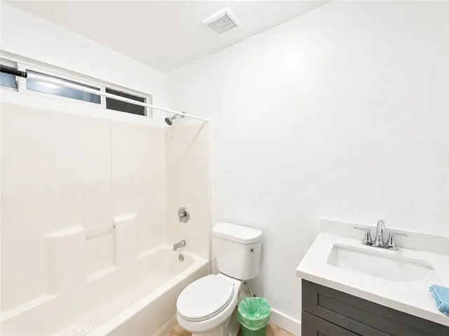 210 S Raitt, Santa Ana, California 92703