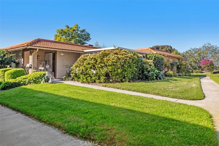 3147 Via B, Laguna Woods, California 92637