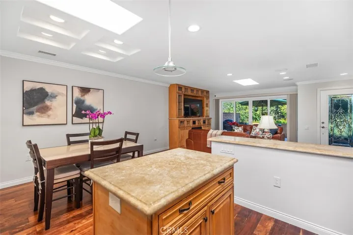 3147 Via B, Laguna Woods, California 92637