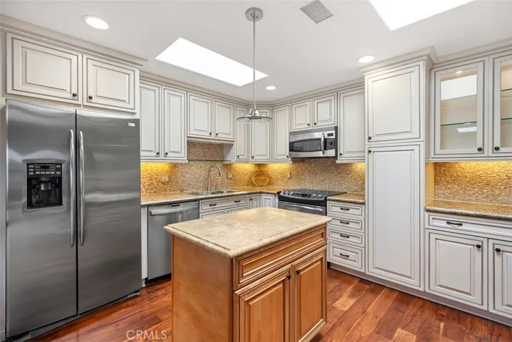 3147 Via B, Laguna Woods, California 92637