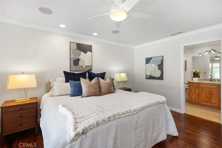 3147 Via B, Laguna Woods, California 92637