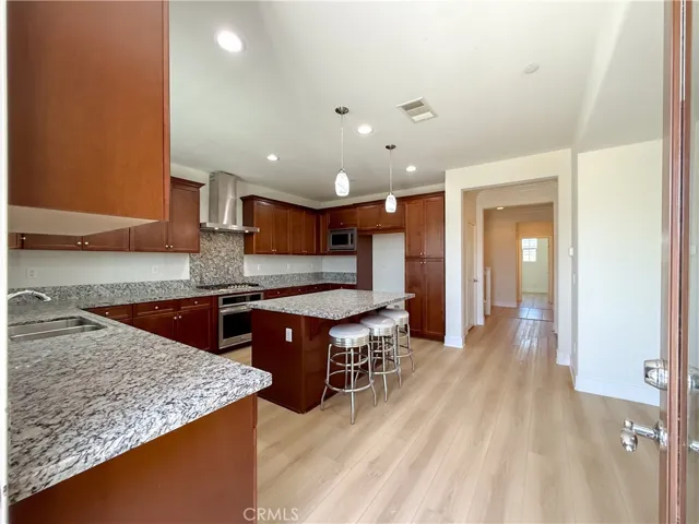 11578 Solaire Way, Chino, California 91710