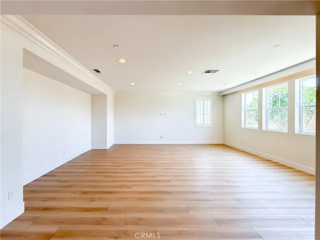 11578 Solaire Way, Chino, California 91710