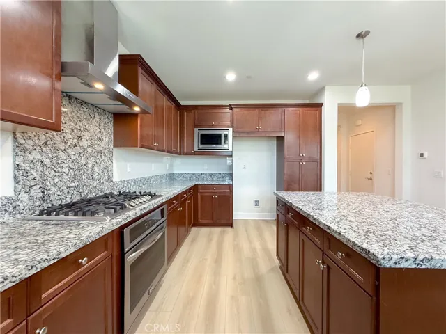 11578 Solaire Way, Chino, California 91710