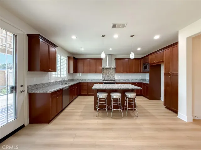 11578 Solaire Way, Chino, California 91710