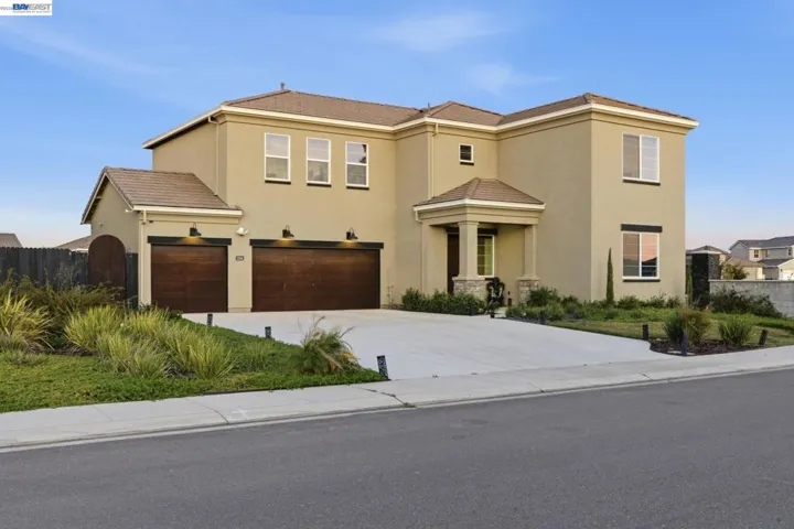 2394 Bharvani Ave, Manteca, California 95337