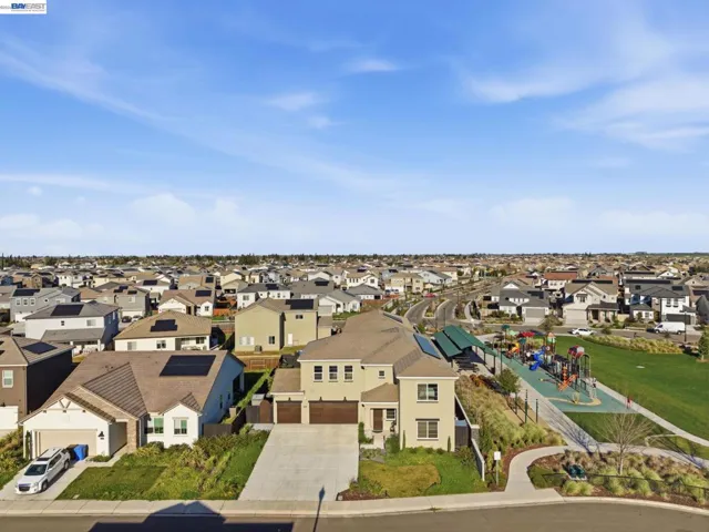 2394 Bharvani Ave, Manteca, California 95337