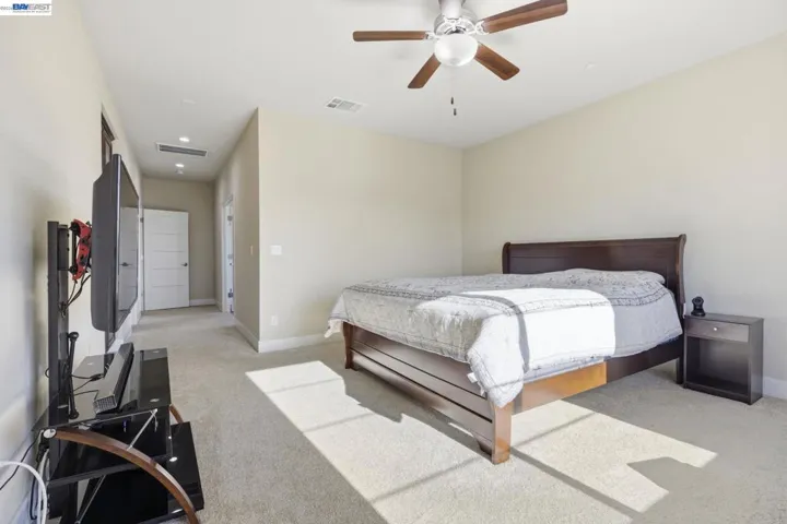 2394 Bharvani Ave, Manteca, California 95337