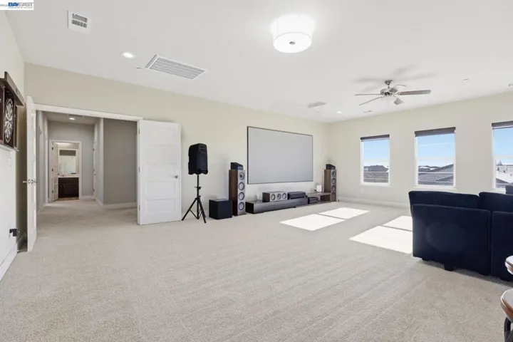 2394 Bharvani Ave, Manteca, California 95337