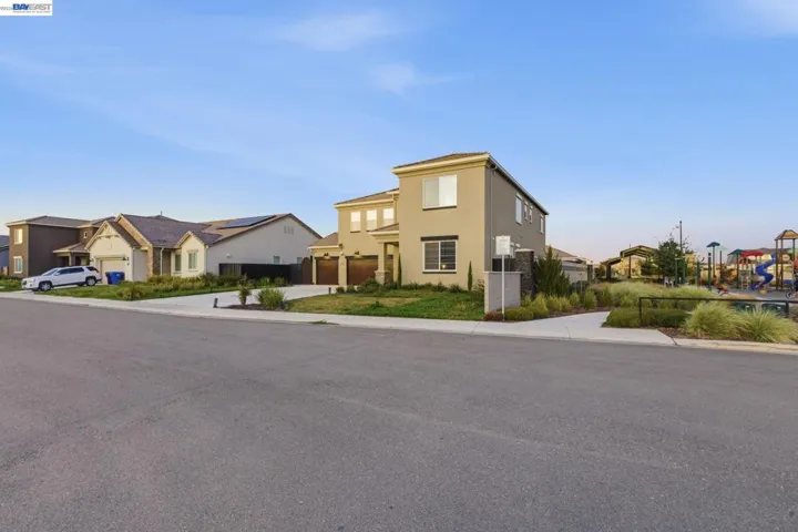 2394 Bharvani Ave, Manteca, California 95337