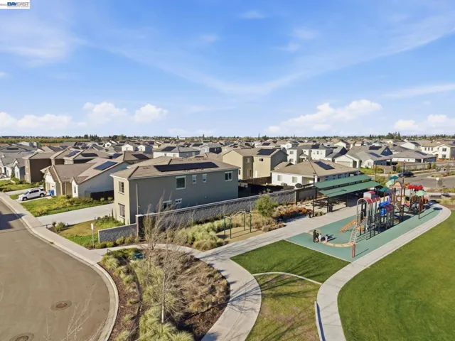 2394 Bharvani Ave, Manteca, California 95337