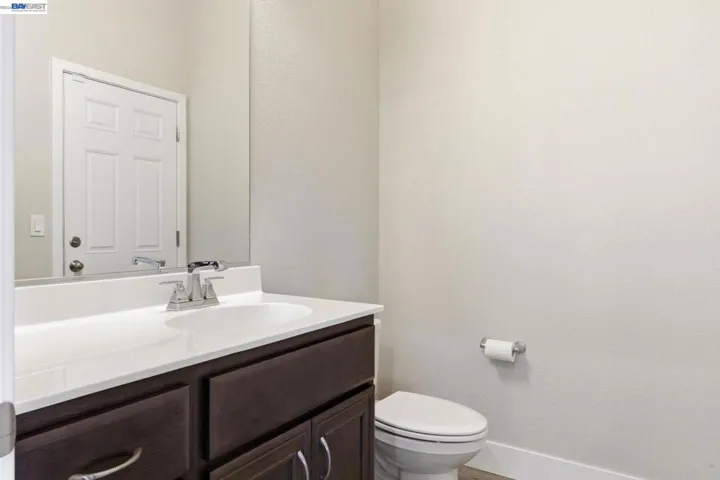 2394 Bharvani Ave, Manteca, California 95337