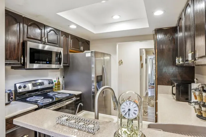 150 Saratoga Avenue 362, Santa Clara, California 95051