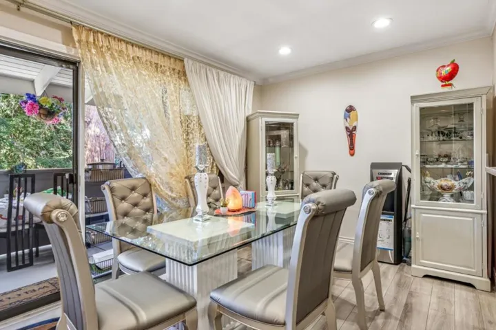 150 Saratoga Avenue 362, Santa Clara, California 95051