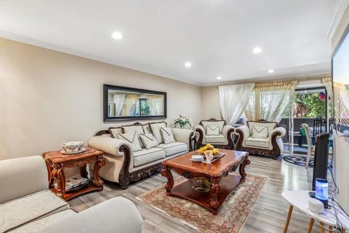 150 Saratoga Avenue 362, Santa Clara, California 95051