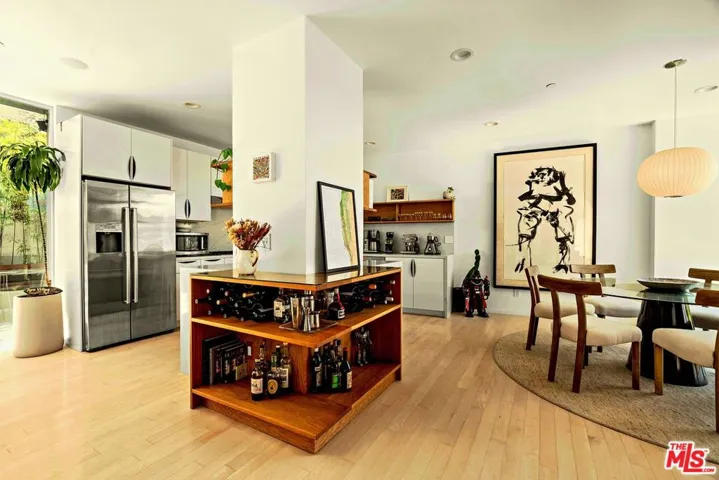 1892 Lucile Avenue, Los Angeles, California 90026