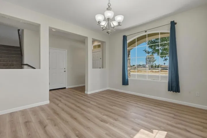 13673 Santa Lucia Drive, Gustine, California 95322
