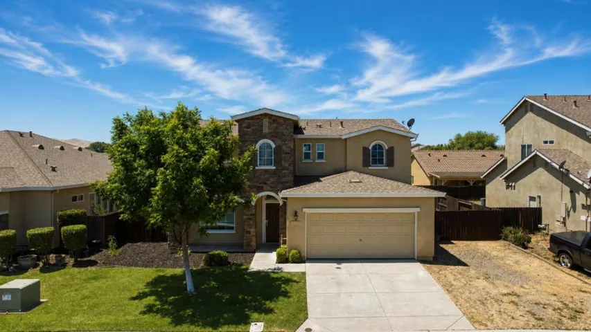 13673 Santa Lucia Drive, Gustine, California 95322