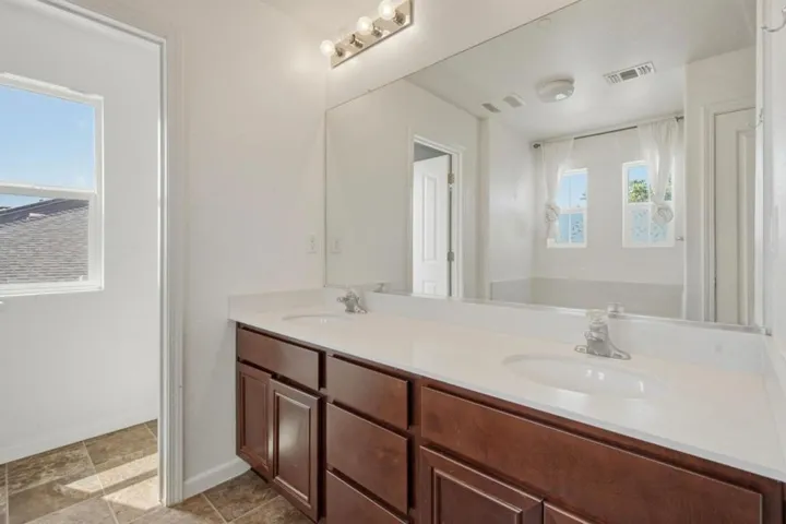 13673 Santa Lucia Drive, Gustine, California 95322